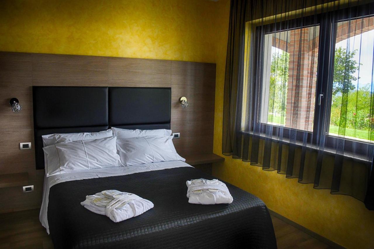 Vila Casa Castella - Adults Only - Langhe Diano dʼAlba Exteriér fotografie