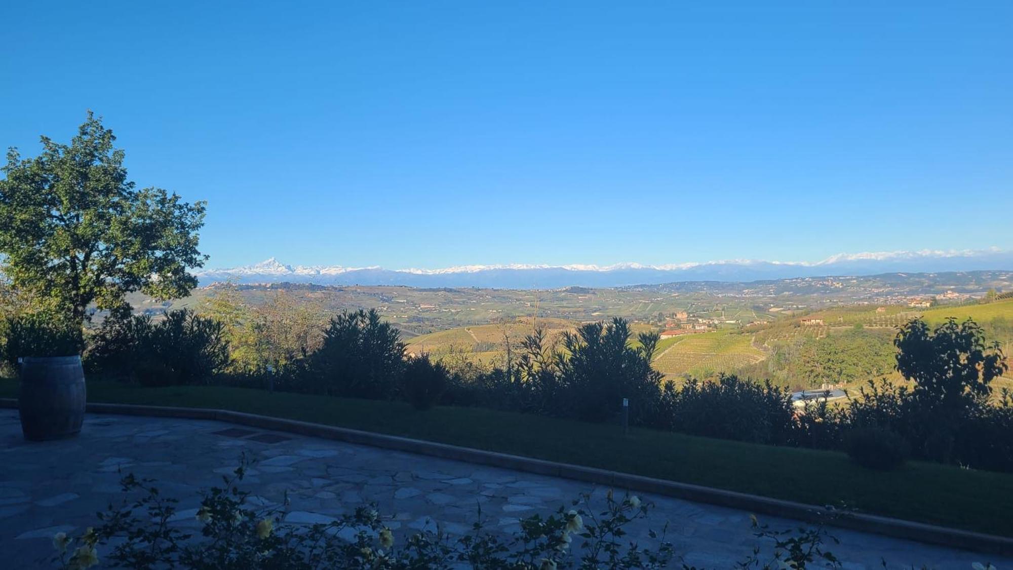Vila Casa Castella - Adults Only - Langhe Diano dʼAlba Exteriér fotografie