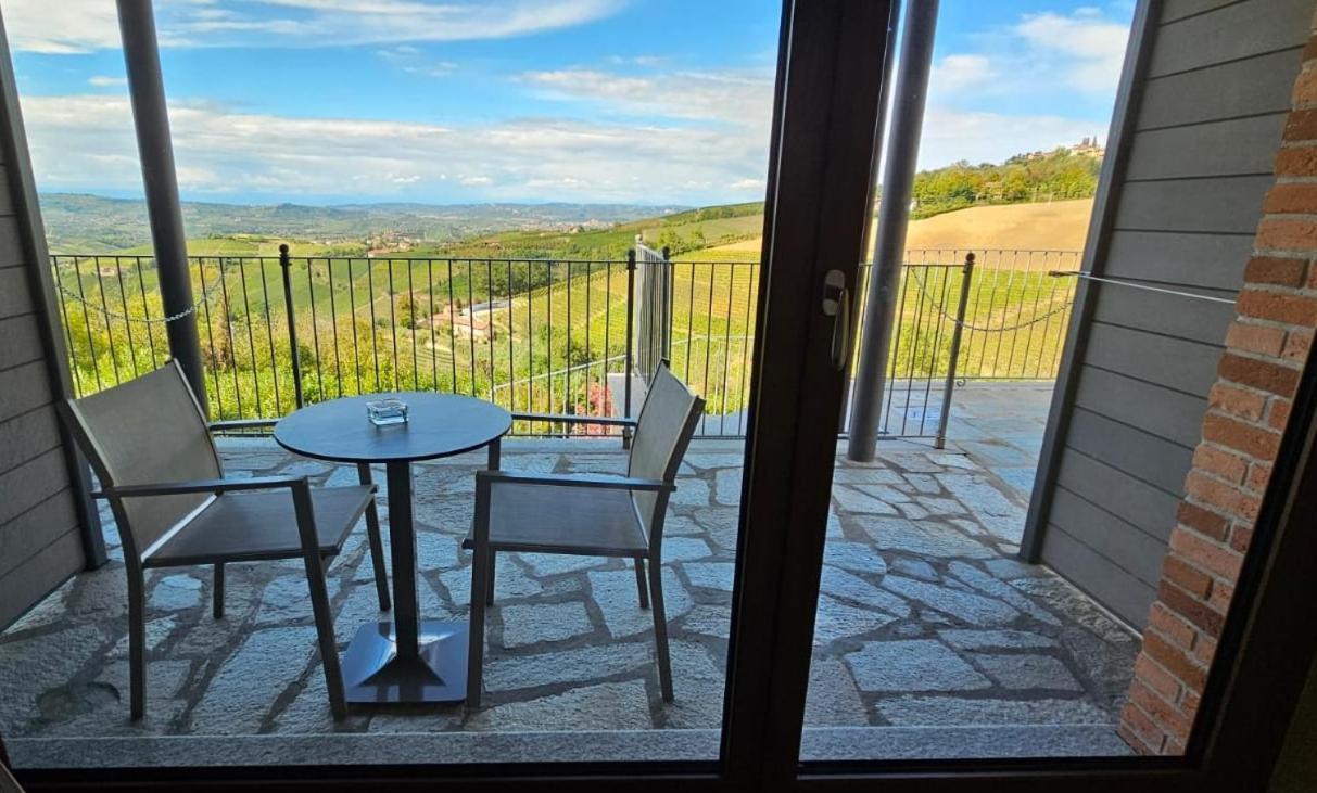 Vila Casa Castella - Adults Only - Langhe Diano dʼAlba Exteriér fotografie
