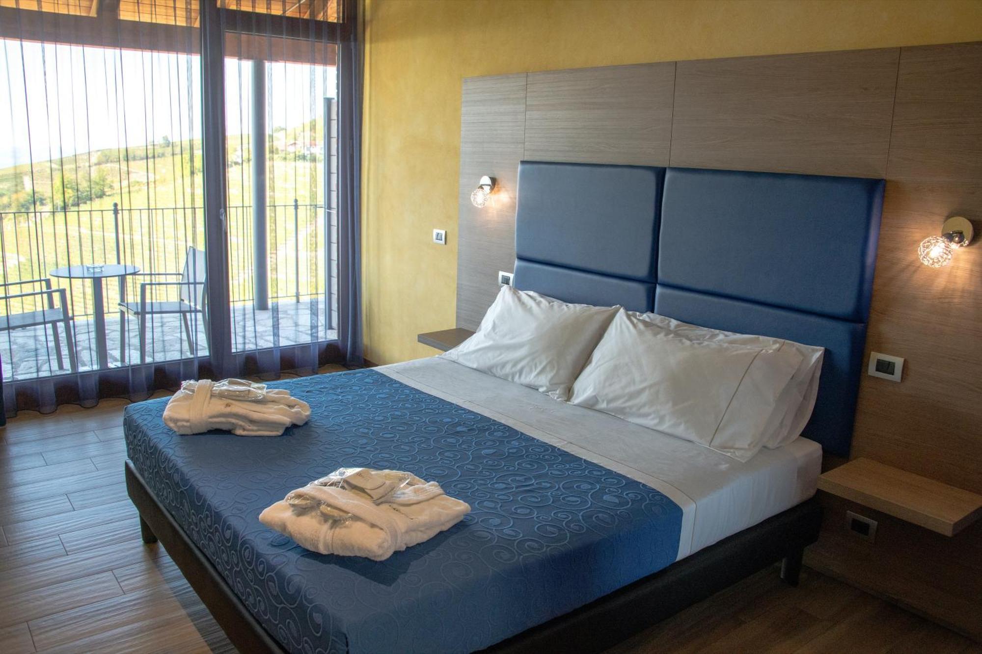Vila Casa Castella - Adults Only - Langhe Diano dʼAlba Exteriér fotografie